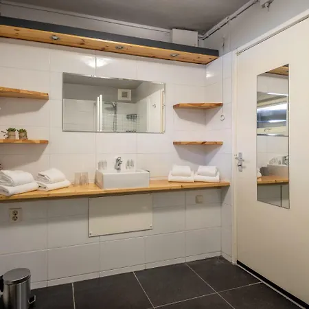 Koetshuis Villa Nunspeet